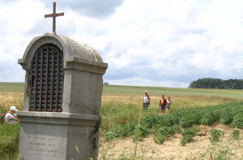 Tussen Binche en Labuissiere aan de Samber